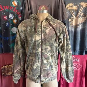 Vintage 2000s camo zip up Hoodie